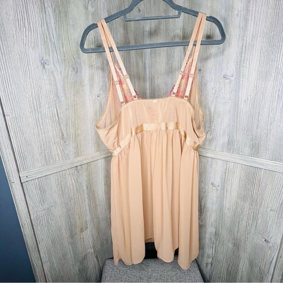 Torrid Embroidered Baby Doll Chemise - Picture 4 of 5